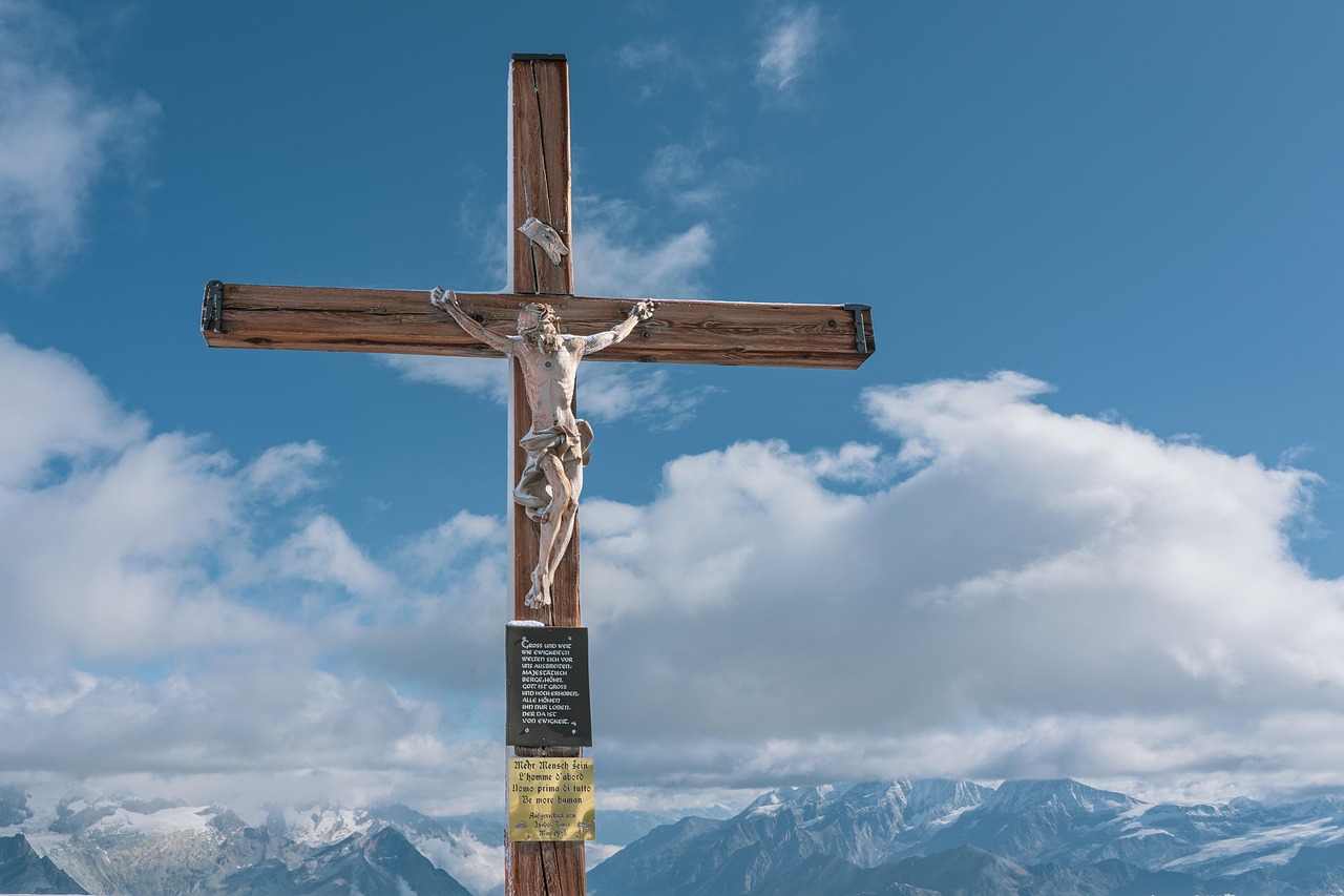 DDOS攻击器|黑客攻击的新奇闻和骇人事